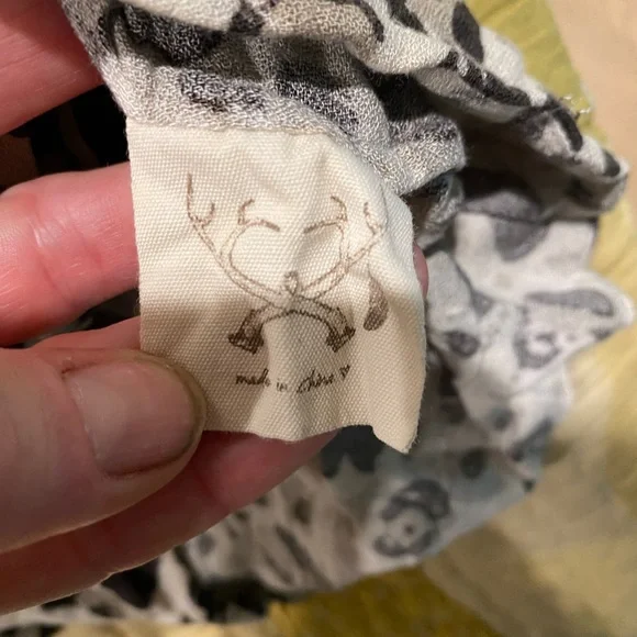 🎉Limited Time Price🎉 Spell Wild Ones Shorts - Large - Picture 11 of 16